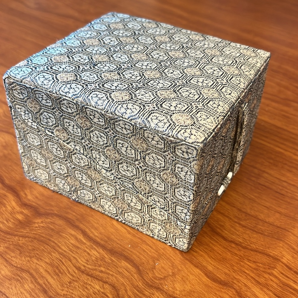 Presentation Gift Box - Picture 9 of 9